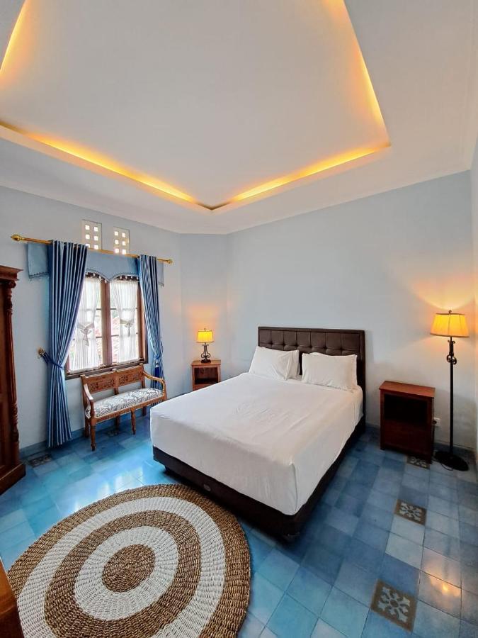 Clemmie Huis Yogyakarta Extérieur photo