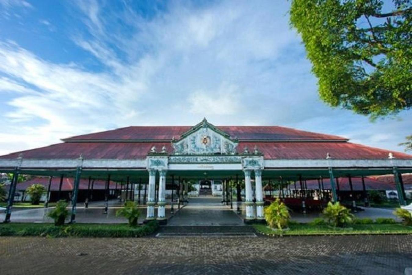 Clemmie Huis Yogyakarta Extérieur photo